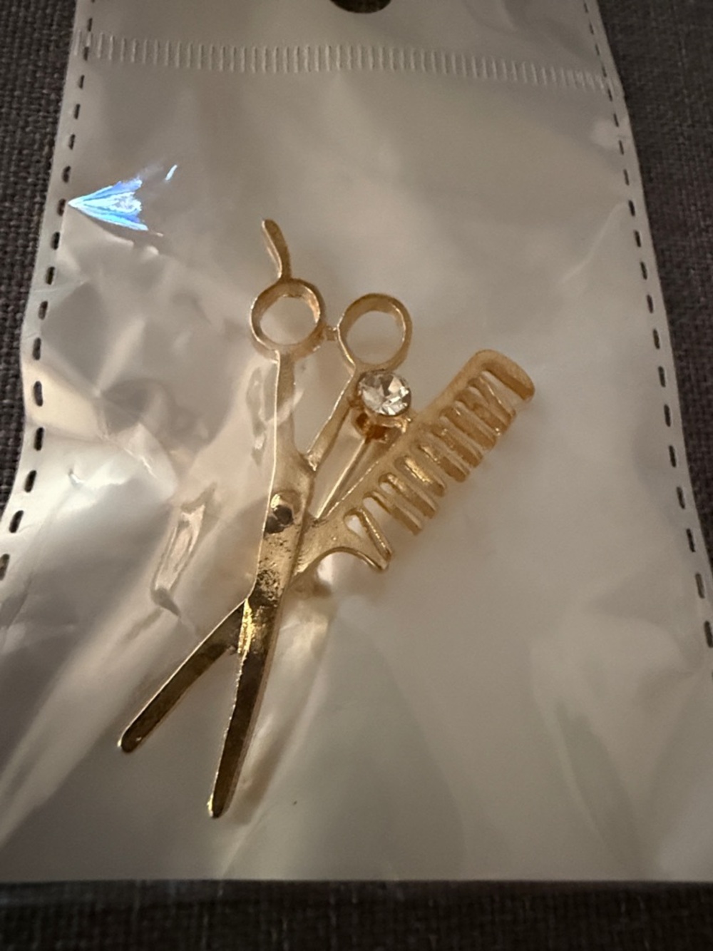 Gold Hair Stylist Scissors & Comb Brooch - Elegant Accessory